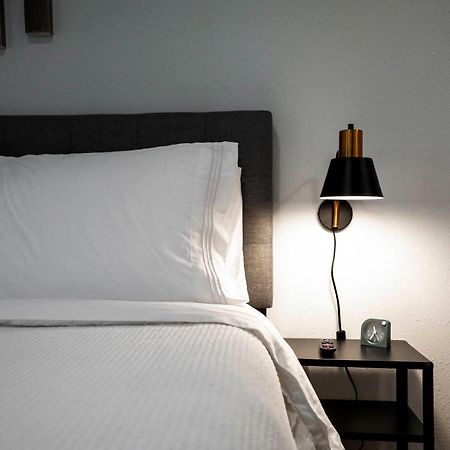 New! The Yellow Door- Downtown Wimberley W/ River Access 外观 照片
