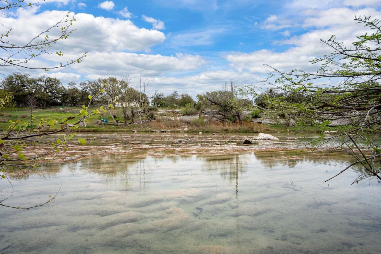 New! The Yellow Door- Downtown Wimberley W/ River Access 外观 照片