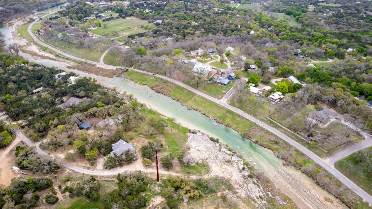 New! The Yellow Door- Downtown Wimberley W/ River Access 外观 照片