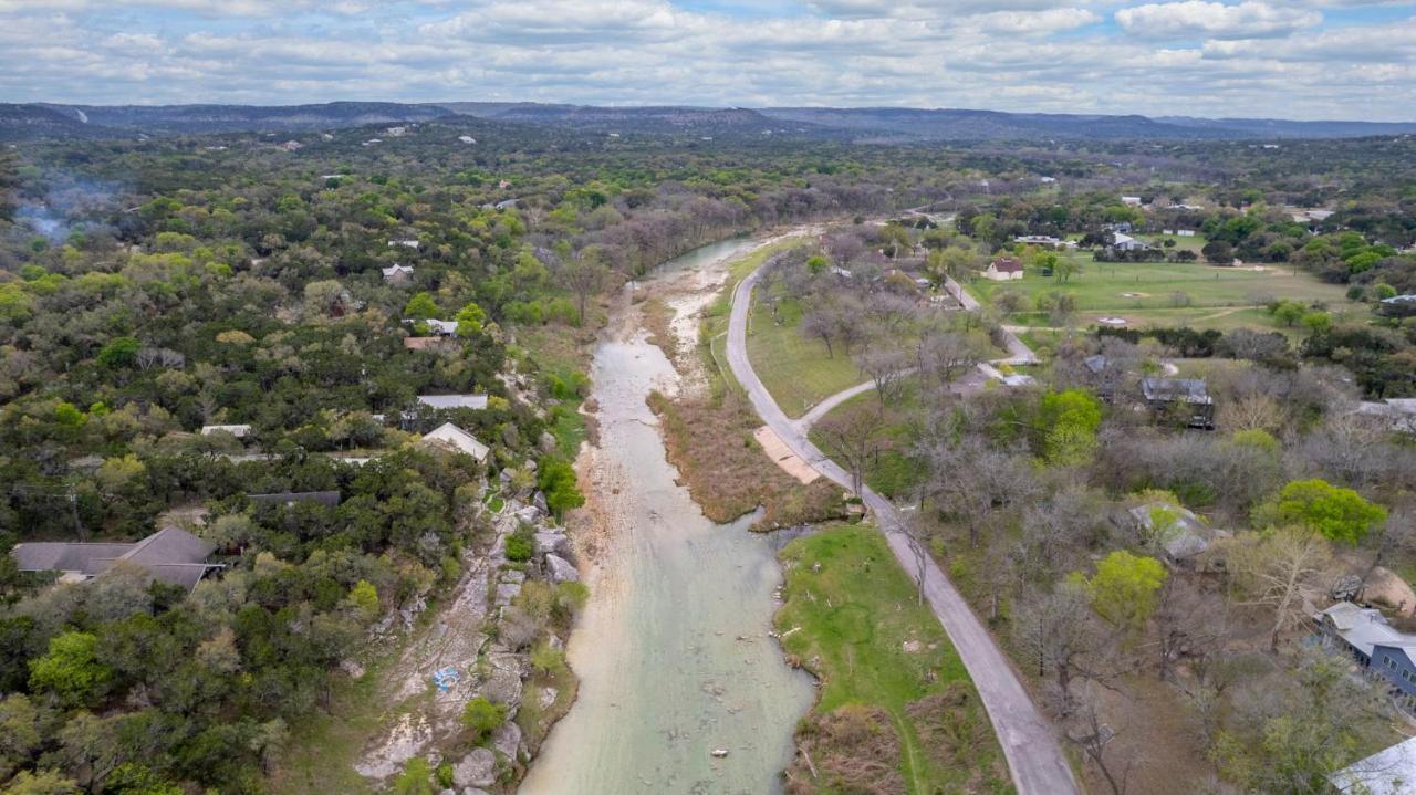 New! The Yellow Door- Downtown Wimberley W/ River Access 外观 照片