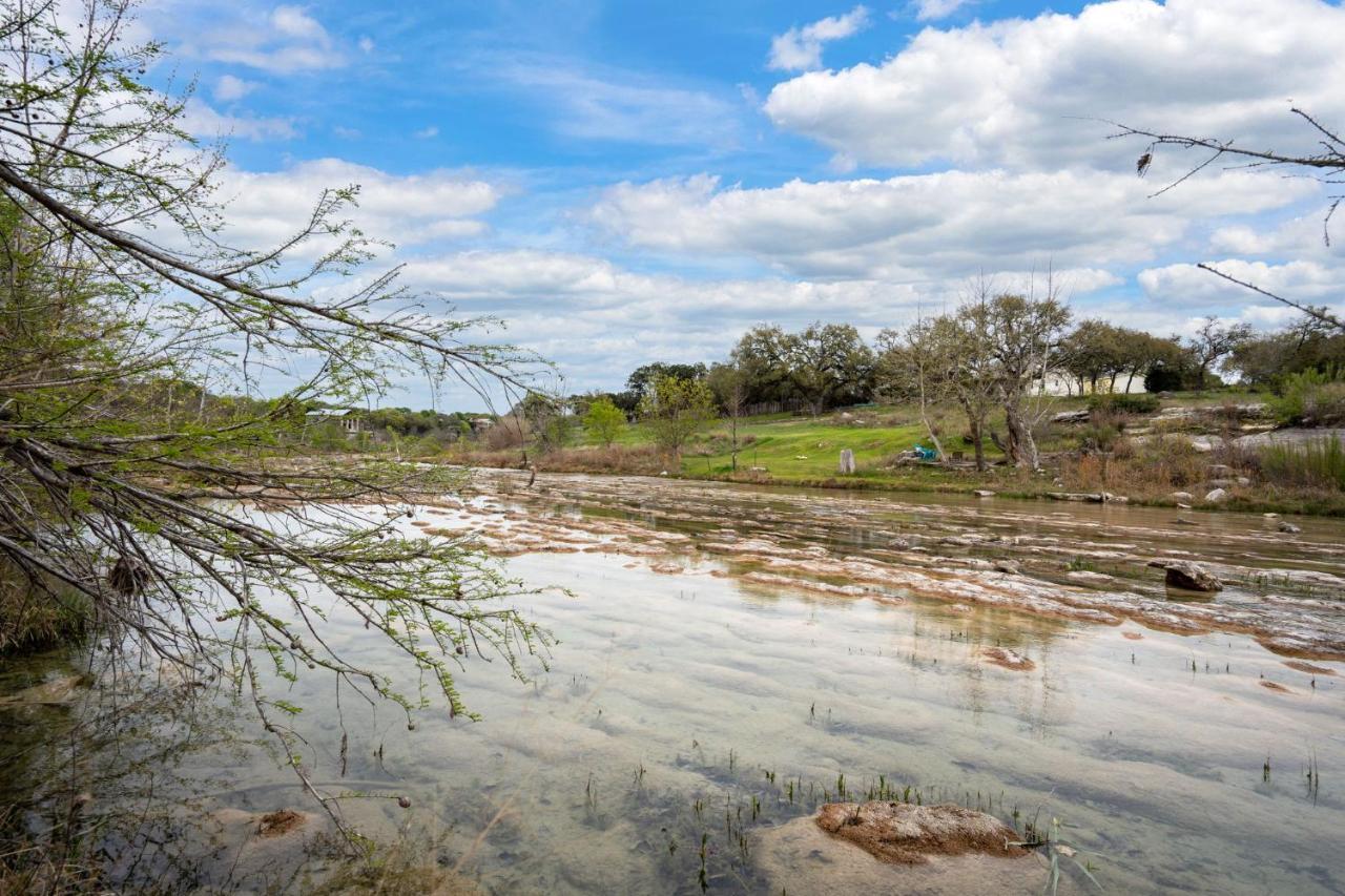 New! The Yellow Door- Downtown Wimberley W/ River Access 外观 照片